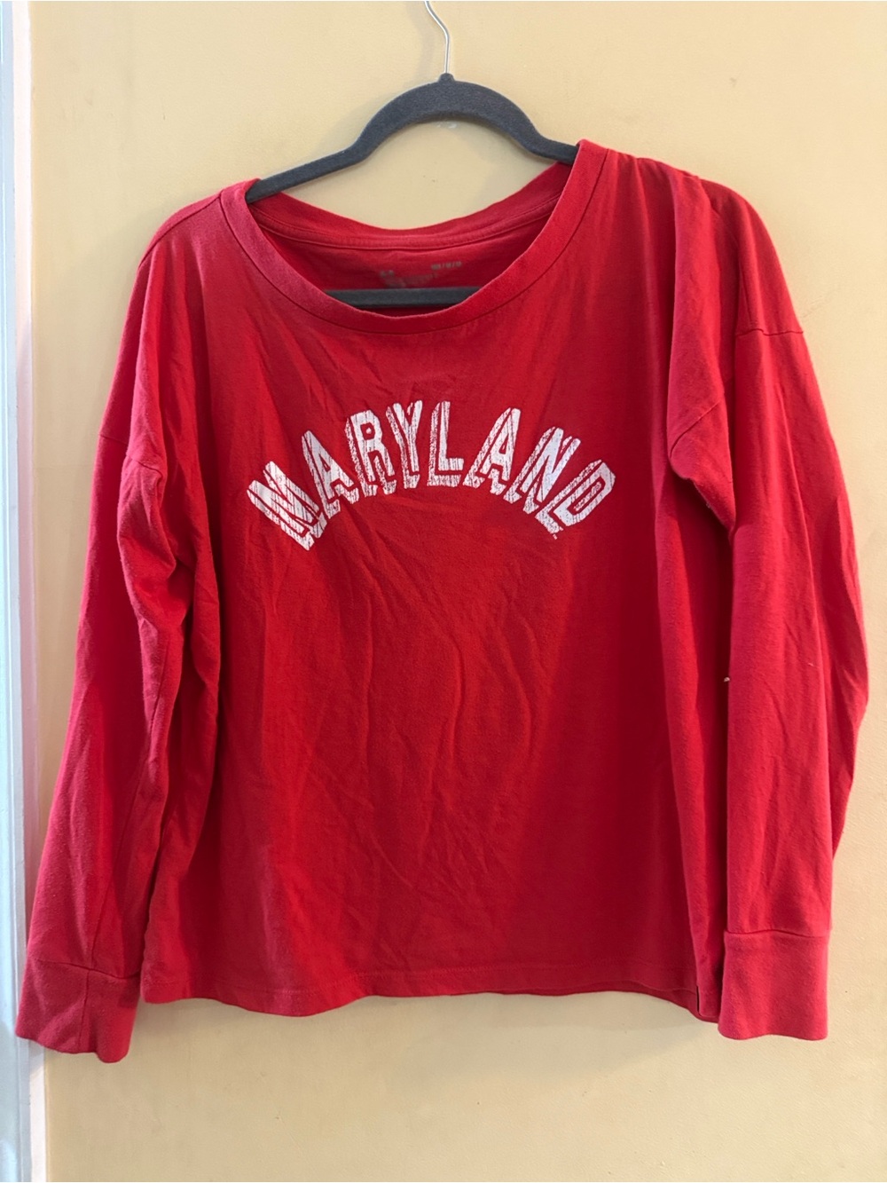 Under Armour Red Long-Sleeve Top with distressed U Maryland Print, M